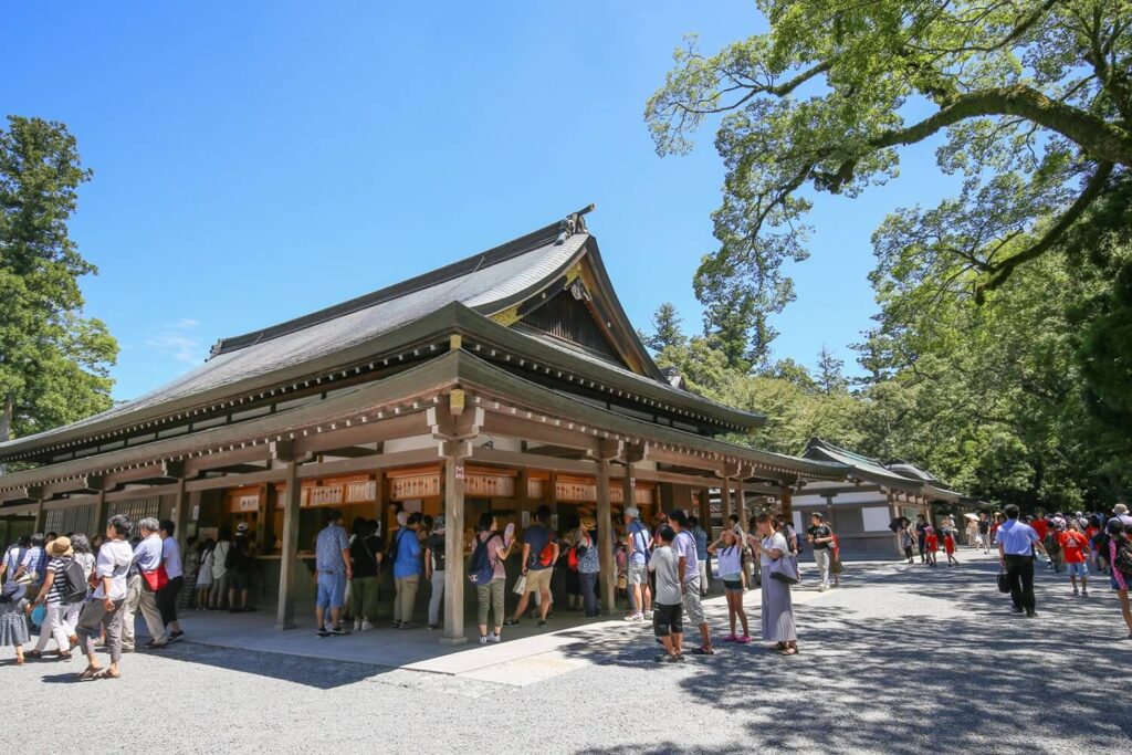 伊勢神宮内宮神楽殿