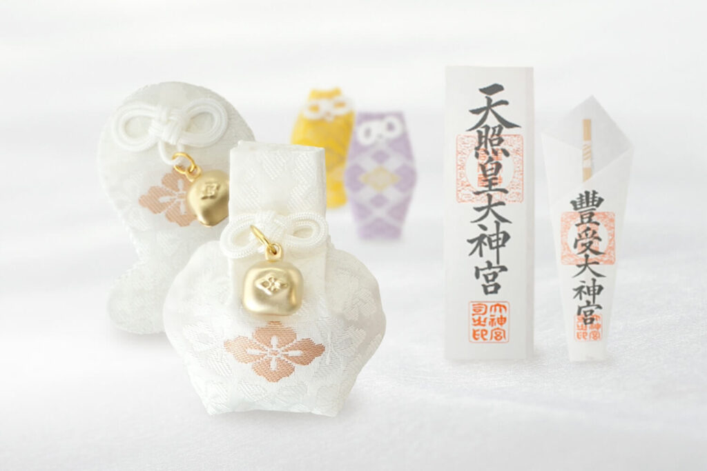 授与品(お神札・お守り)