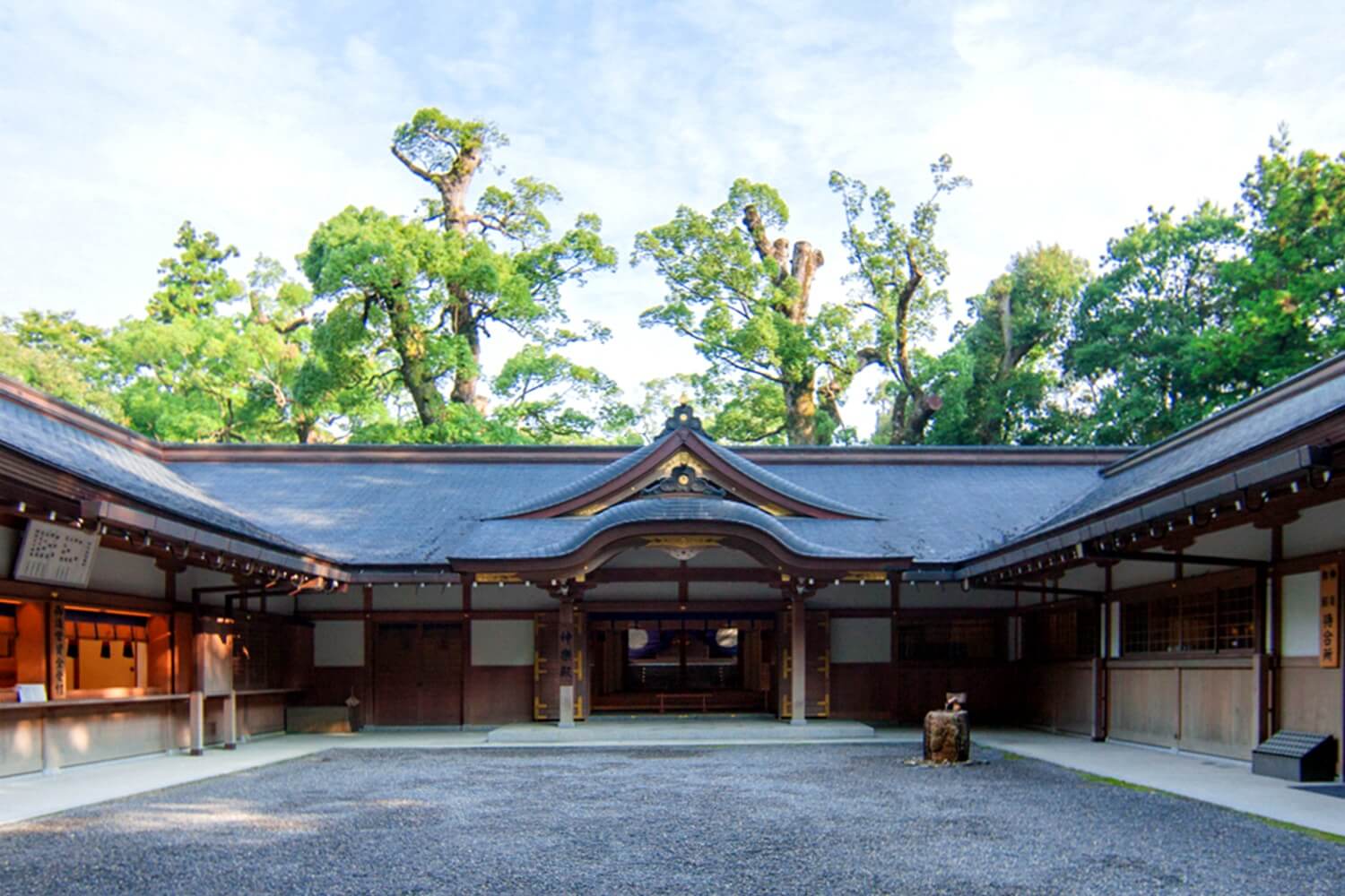 伊勢神宮 外宮 神楽殿