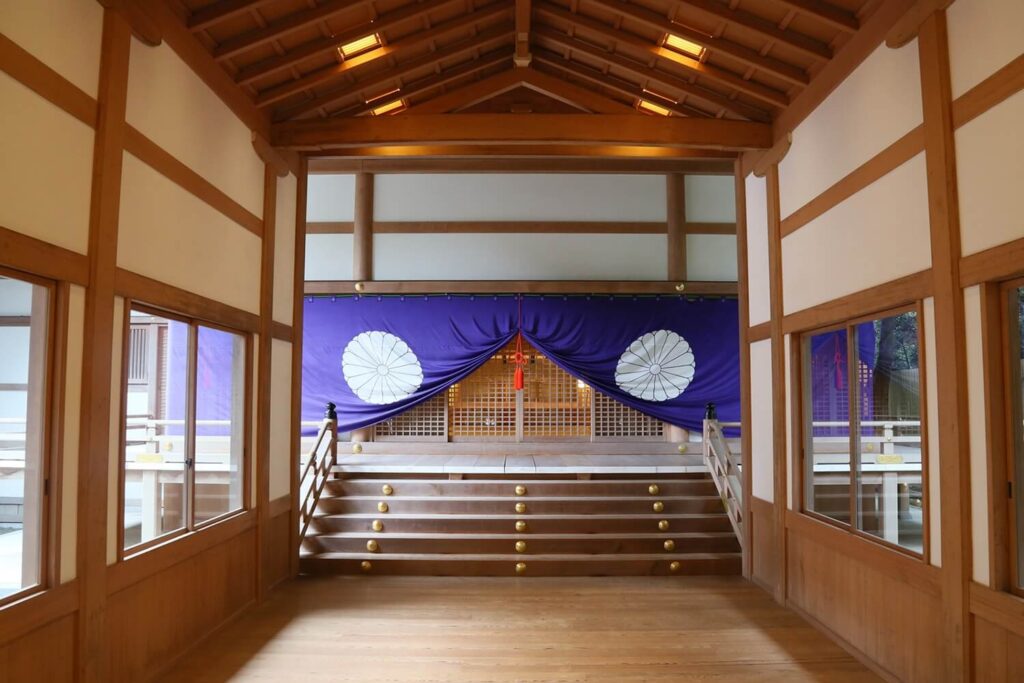 伊勢神宮外宮神楽殿